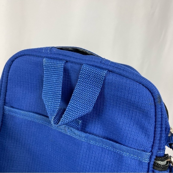 Ricardo Beverly Hills Travel Crossbody Bag Vacation Purse Companion Bag - Picture 6 of 11